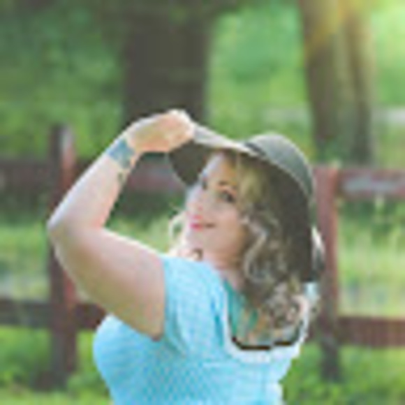 holly_mcbroom